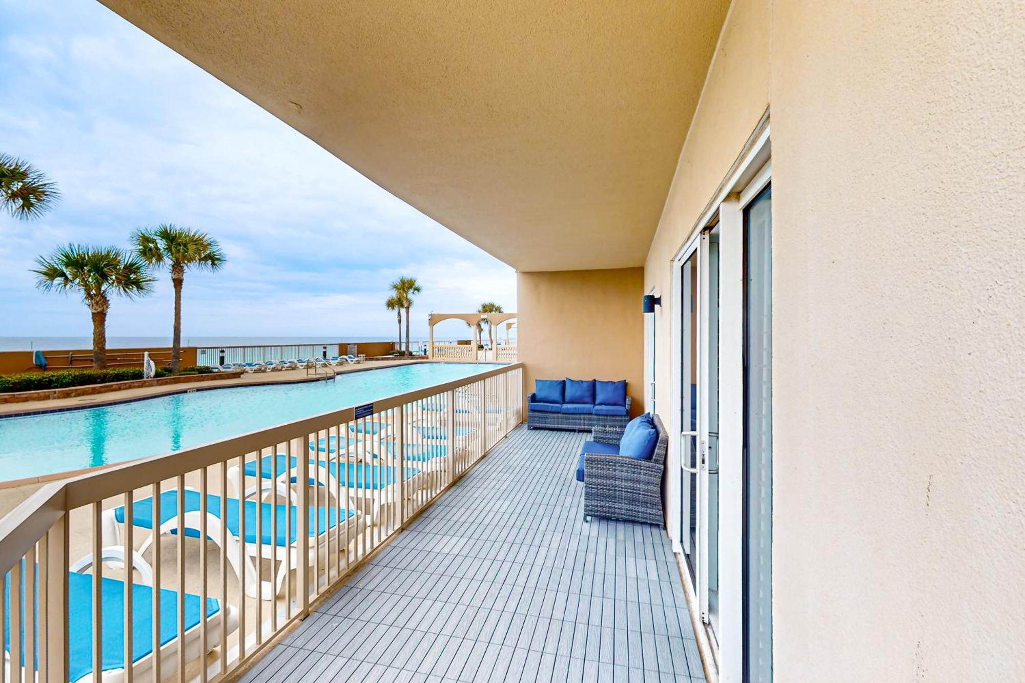 Sunrise Beach Resort V Панама-Сити Экстерьер фото